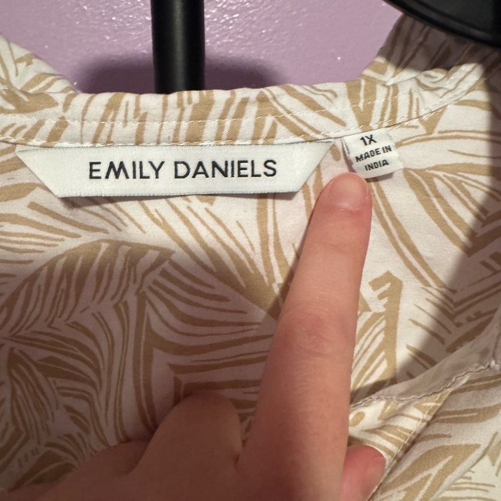 Leaf Patterned Cream Button-Down Shirt - image 2